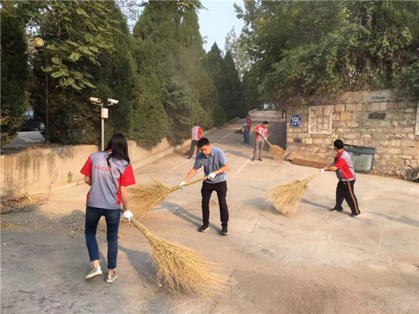 机动车检测实验中心党支部开展主题党日活动 2019年09月28日4.jpg