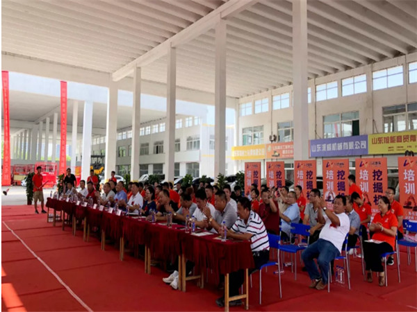 热烈庆祝山东交通职业培训学校齐河教学基地开班仪式圆满落幕 2019年08月01日.jpg