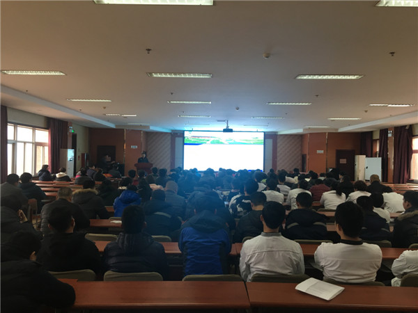 机动车检测维修中心召开2018年度总结表彰大会 2019年01月30日.jpg